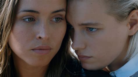 Lesbian films .